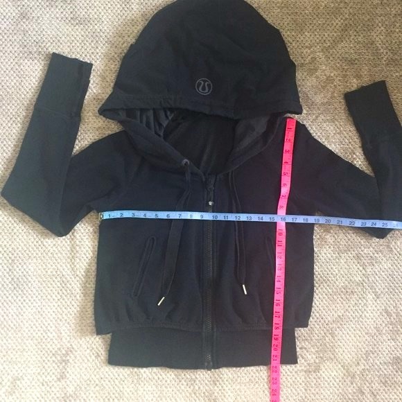 Lululemon Rare and Unique Hooded Jacket - Picture 7 of 10